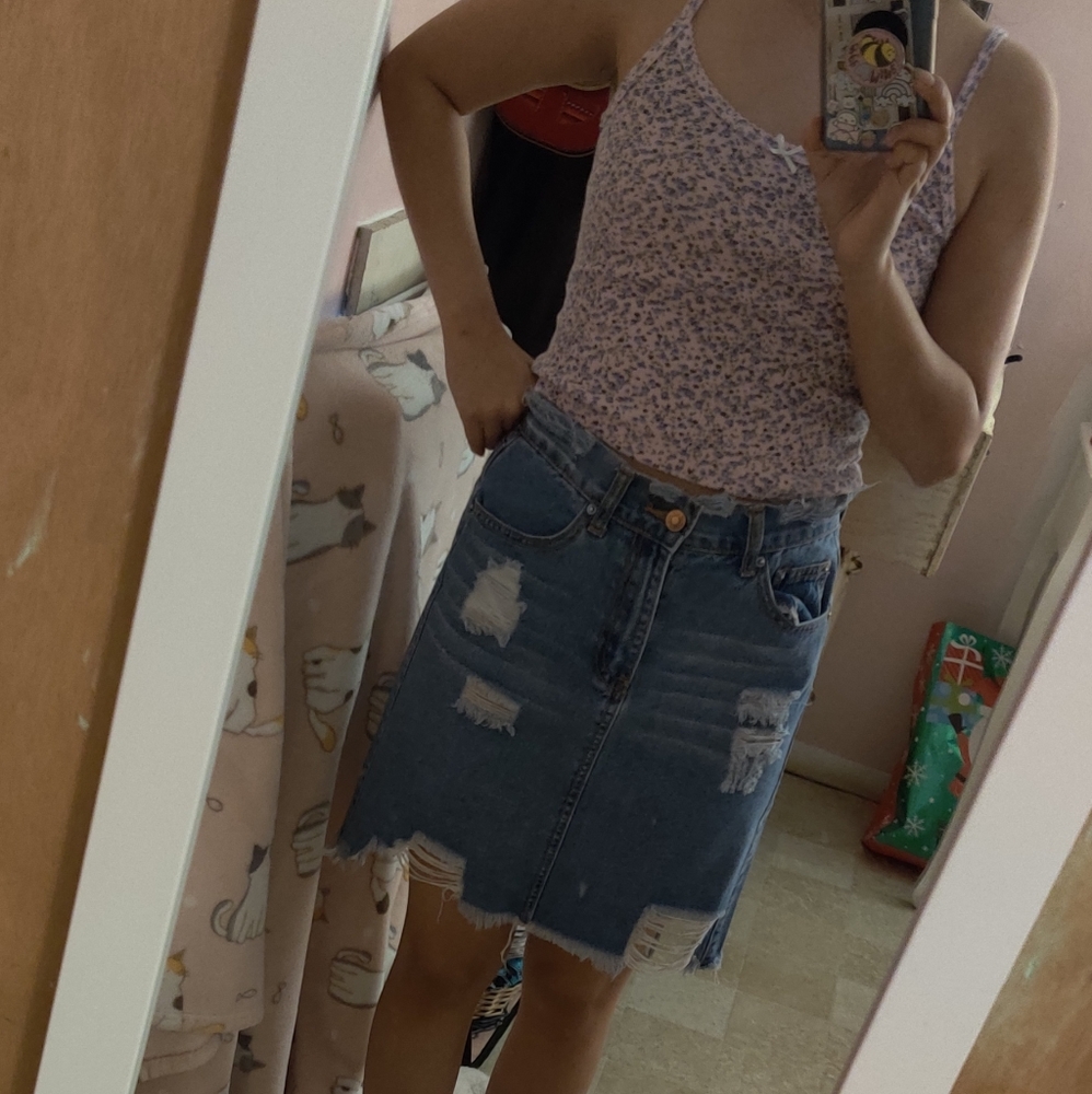Fashion nova raw hem skirt